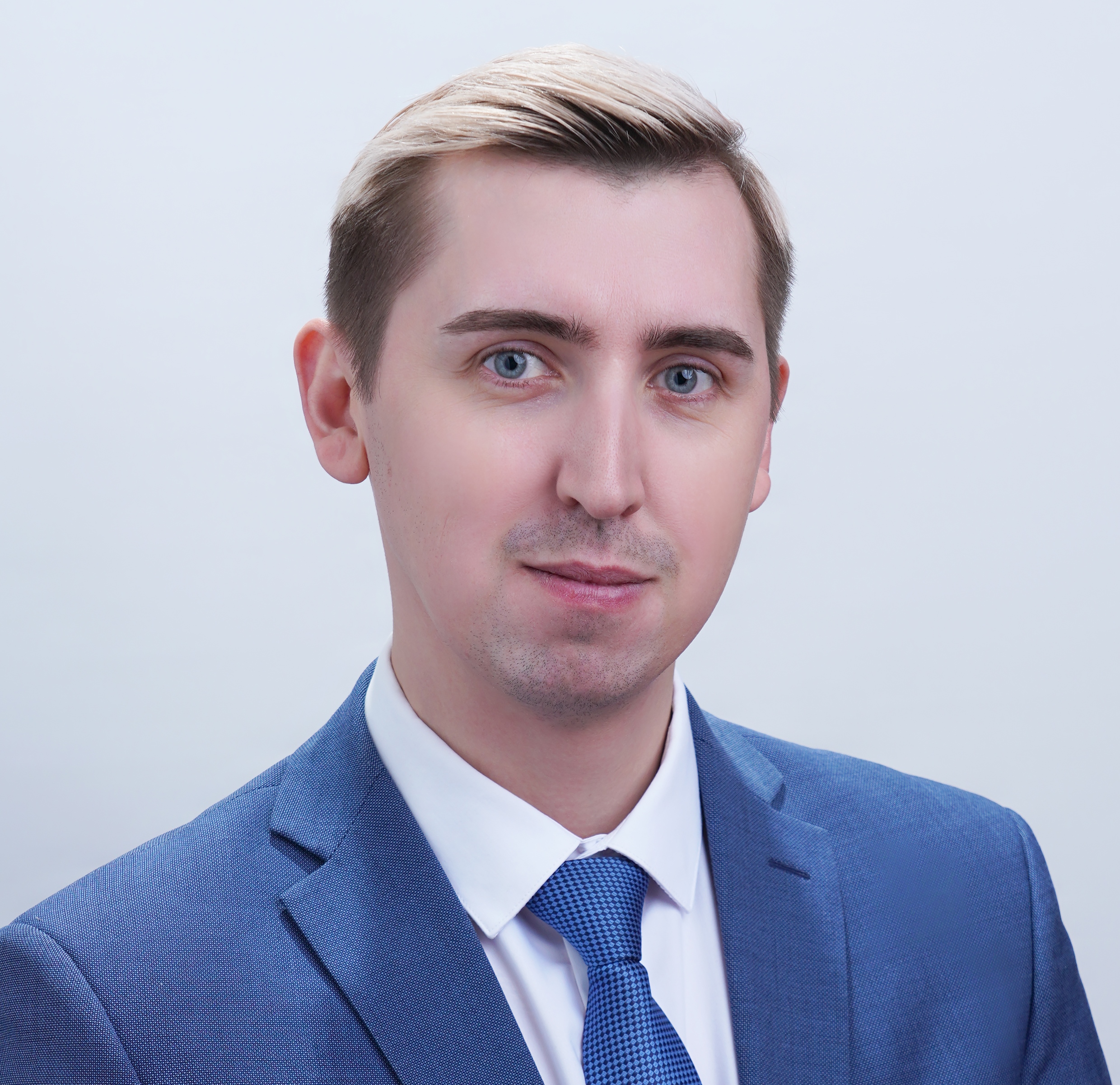 Ляхов Иван Григорьевич.